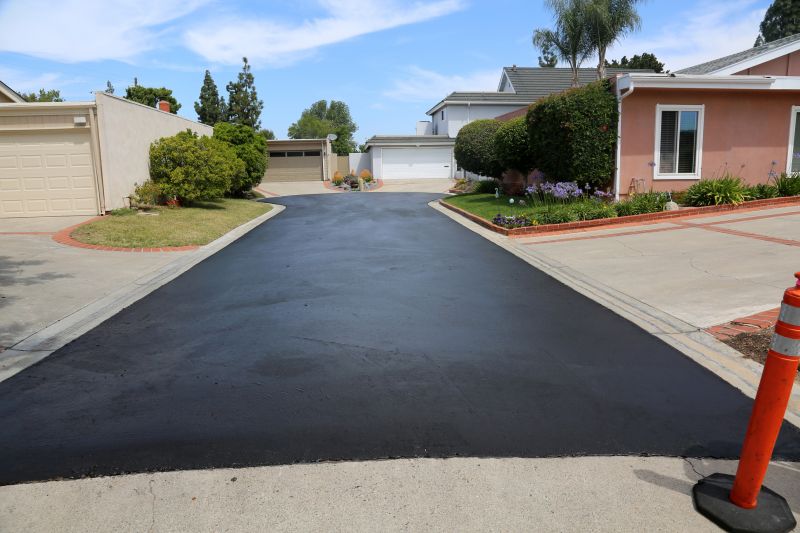 Edge Finishing of Asphalt Driveway